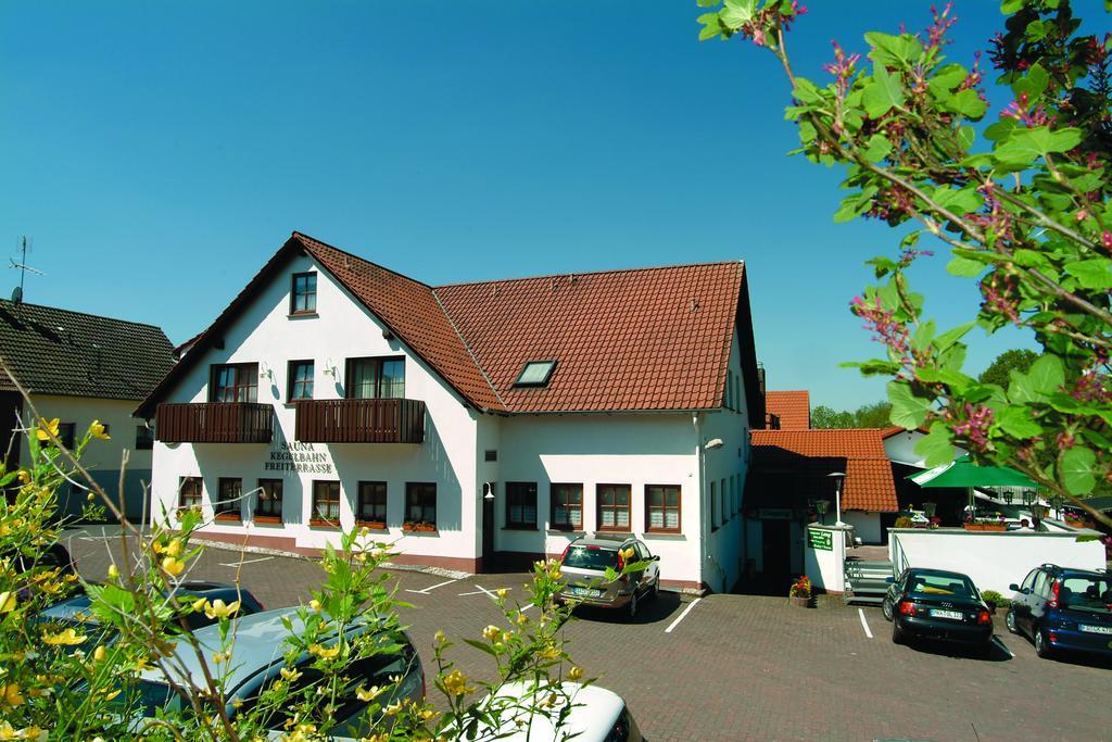 Landgasthof Lang Zum Adler Oberkalbach Exterior foto